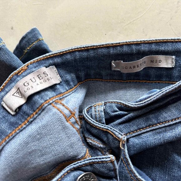 Jeans Guess Size 30 - Picture 2 of 3